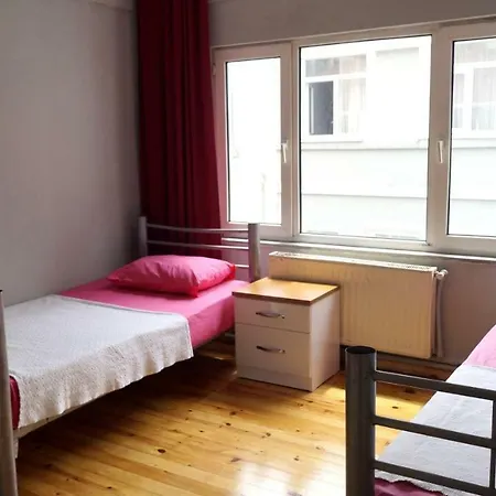 אכסניה Windrose *