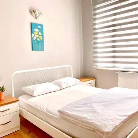 Windrose Hostel