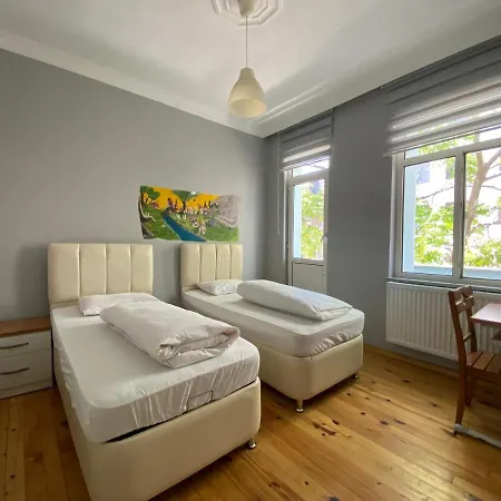 Windrose Hostel